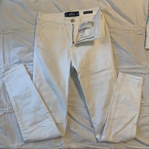 white hollister skinny jeans!